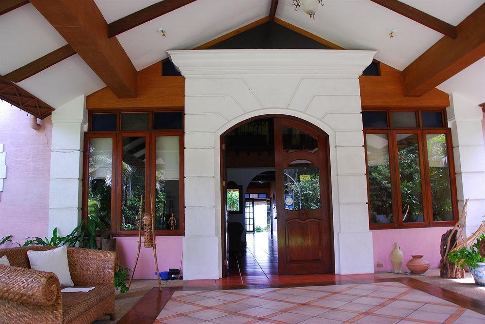Las Flores Beachside Hotel Catmon Экстерьер фото
