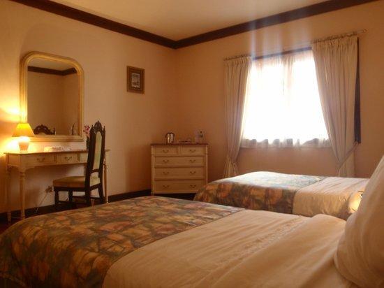 Las Flores Beachside Hotel Catmon Экстерьер фото