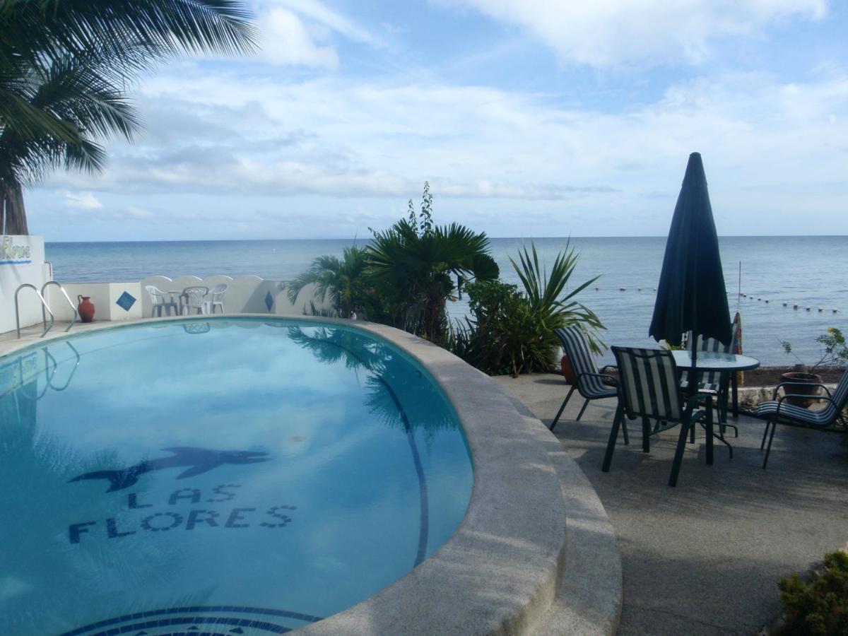 Las Flores Beachside Hotel Catmon Экстерьер фото